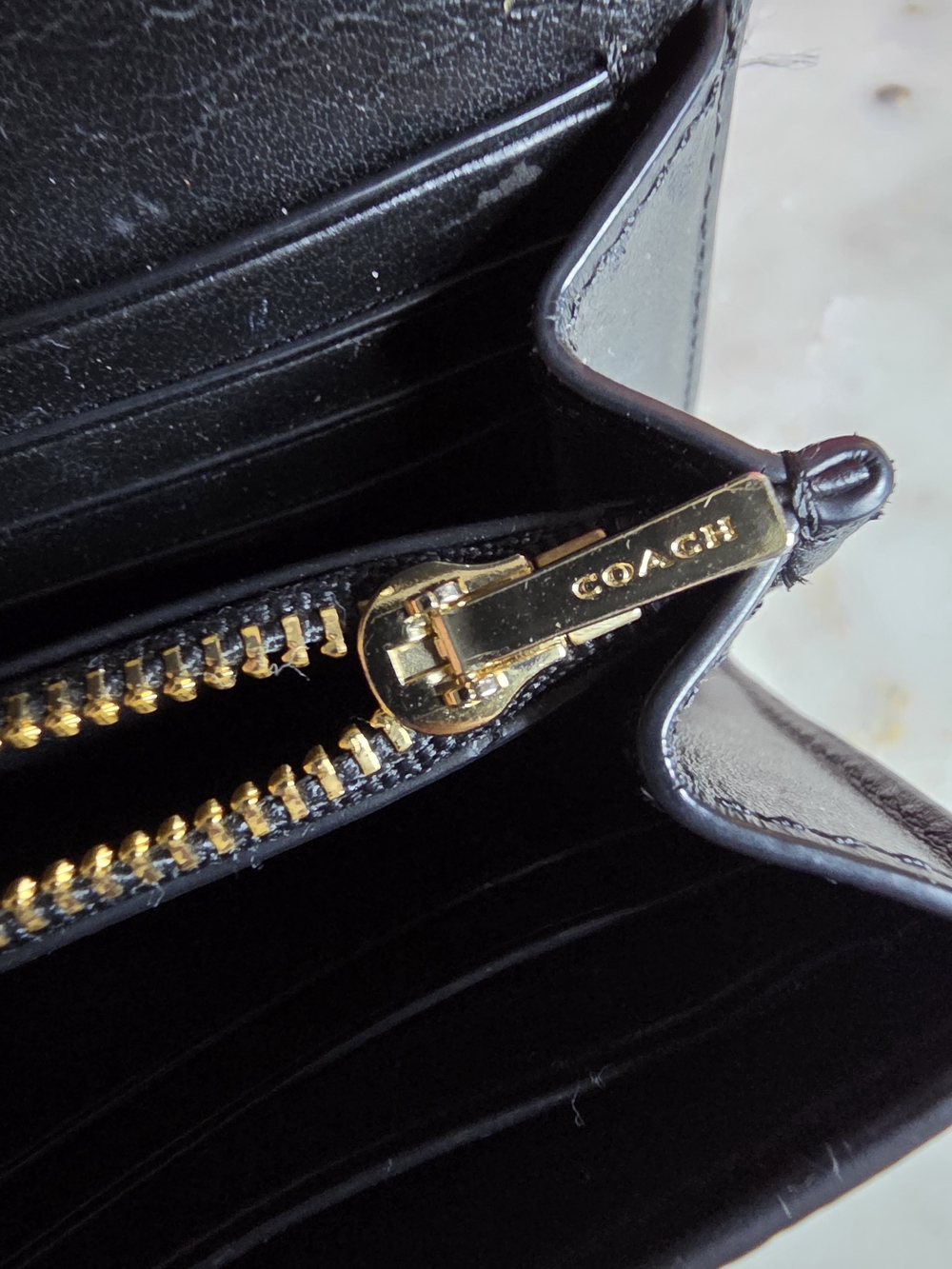 Rare Coach Black Pebbled Leather W/ Double turnlock Gold Plate Wallet - Picture 13 of 16